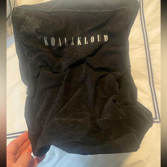 Koala Kloud Travel Foot Rest - Airplane Footrest for Flights - Picture 2 of 3